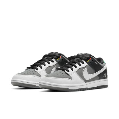 "Nike SB Dunk Low 'Camcorder"