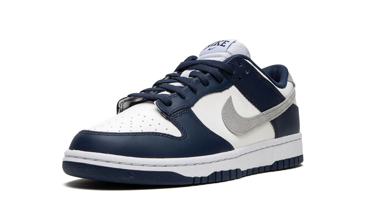 Low "Navy / White / Grey"