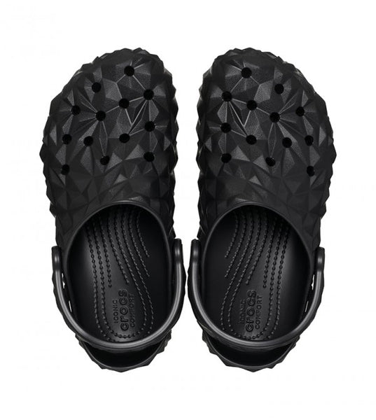 "Crocs Classic Geometric Clog black"