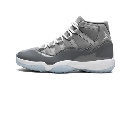 Retro "Cool Grey 2021"